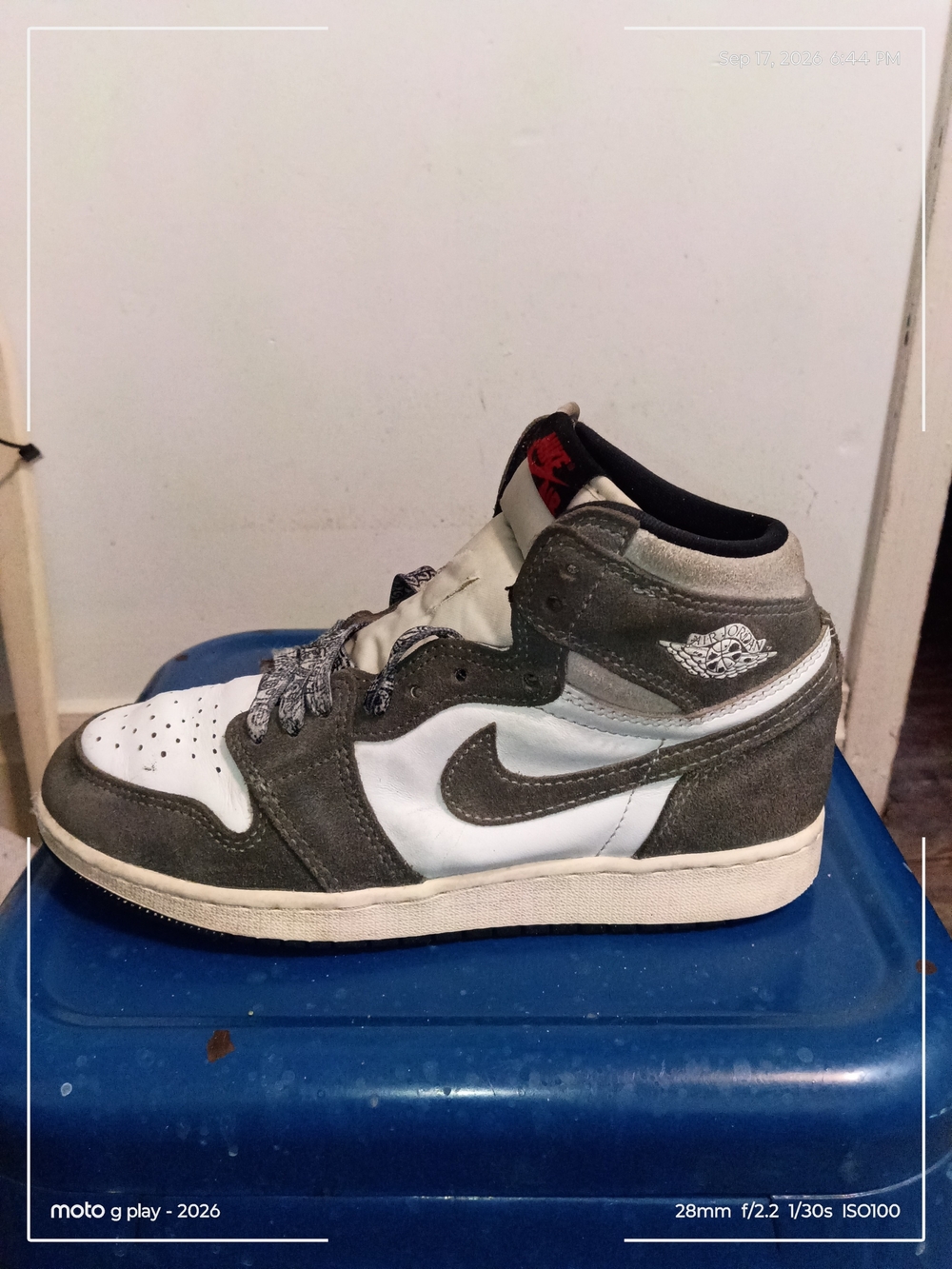 Youth Jordan 1 Grey Fog
